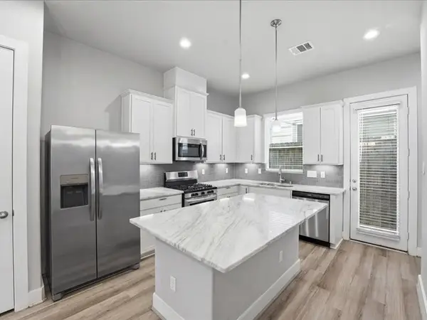 9020 Lonestar River Lane, Houston, TX 77080