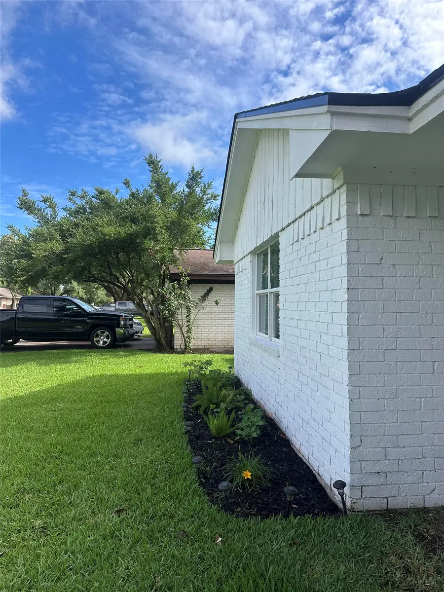 5316 Tanglebriar Drive, Dickinson, TX 77539 - #2