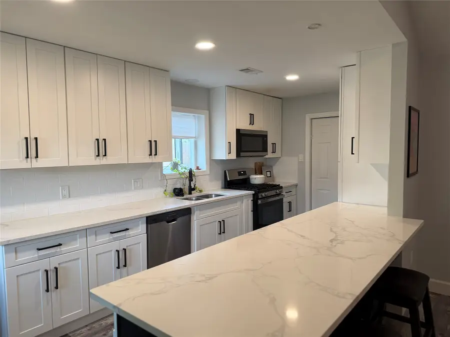 5316 Tanglebriar Drive, Dickinson, TX 77539 - #3