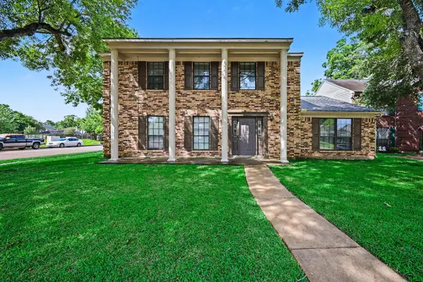 2403 Horseshoe Lane, Richmond, TX 77406