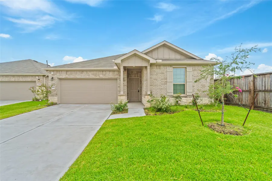 3111 Freiberger Lane, Alvin, TX 77511 - #2