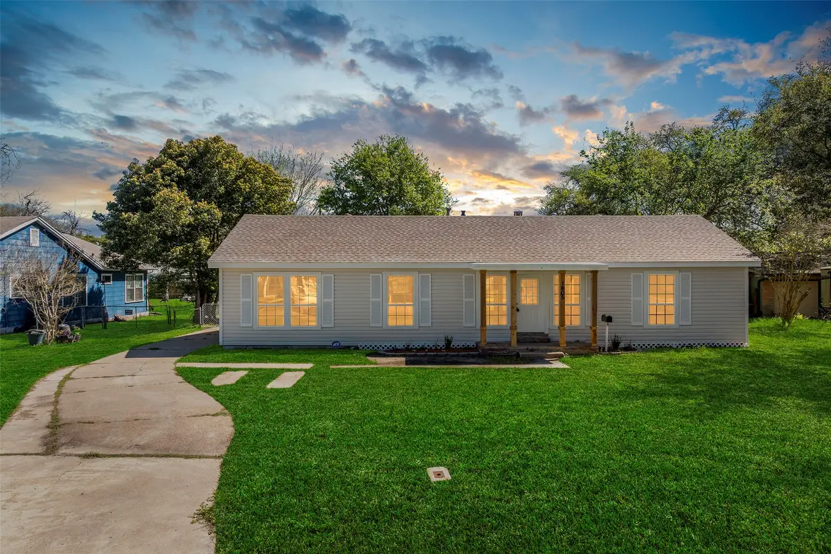 1405 Austin Street, La Marque, TX 77568 - #1