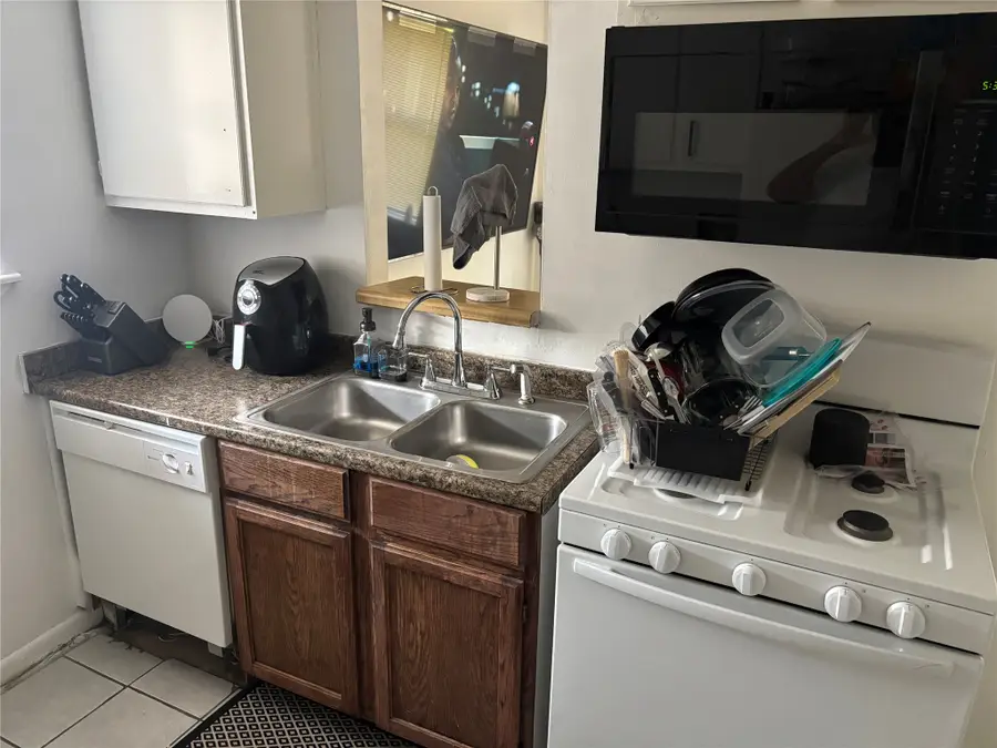 521 Ferguson Street #4, Humble, TX 77338 - #3