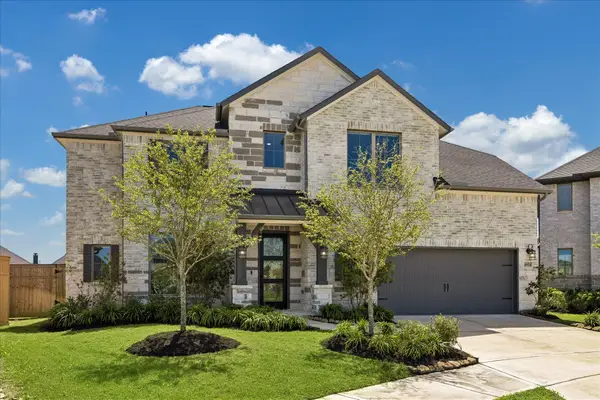 4814 Highland Stream Court, Fulshear, TX 77441