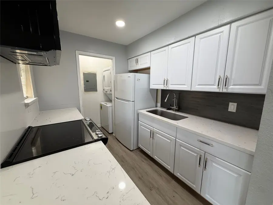 9550 Deering Drive #210, Houston, TX 77036 - #2