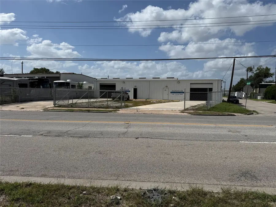 6229 Dixie Drive, Houston, TX 77087 - #3