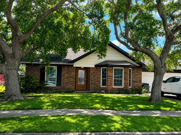 4905 Glenview Drive, La Porte, TX 77571