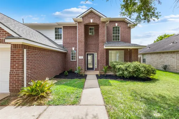 2518 Willow Springs Lane, Sugar Land, TX 77479