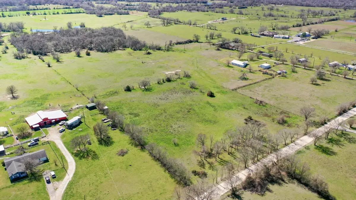 14 AC Halliday Lane, Madisonville, TX 77864 - Image #1