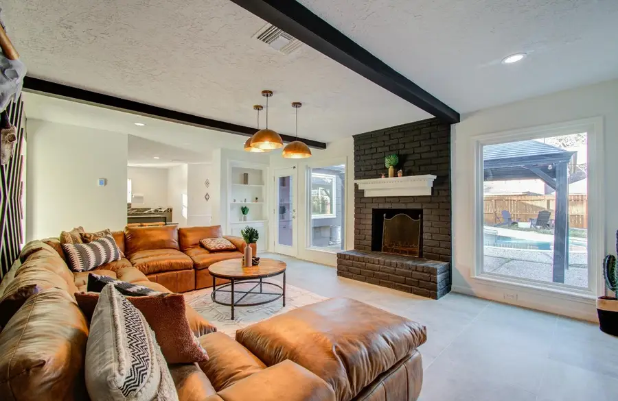 9614 Springmont Drive, Houston, TX 77080 - #2