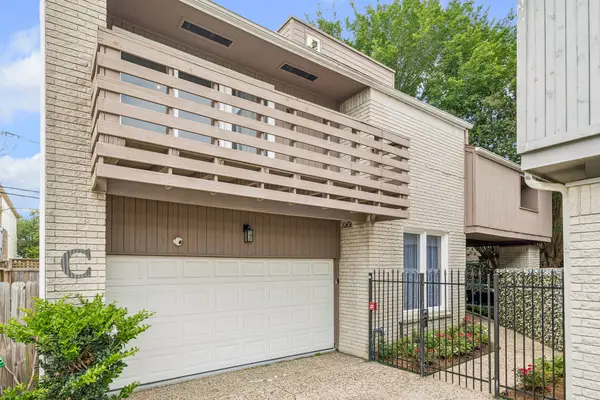 2524 Nantucket Drive #C, Houston, TX 77057