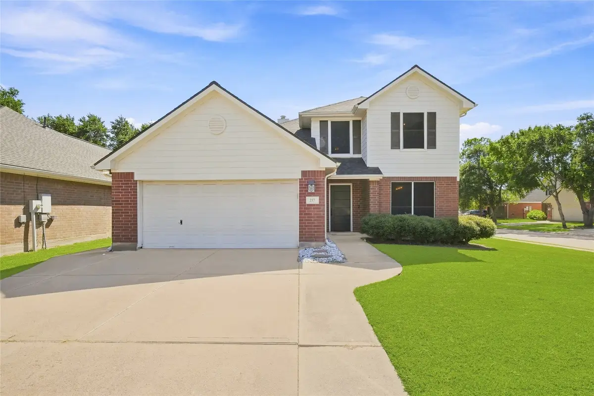 217 Fox Springs Court, Dickinson, TX 77539 - #1