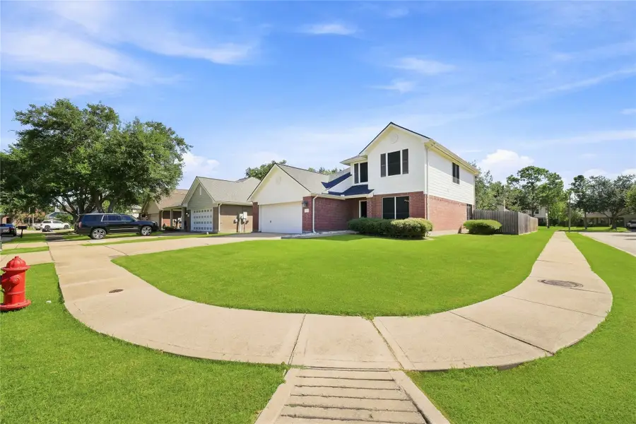 217 Fox Springs Court, Dickinson, TX 77539 - #2