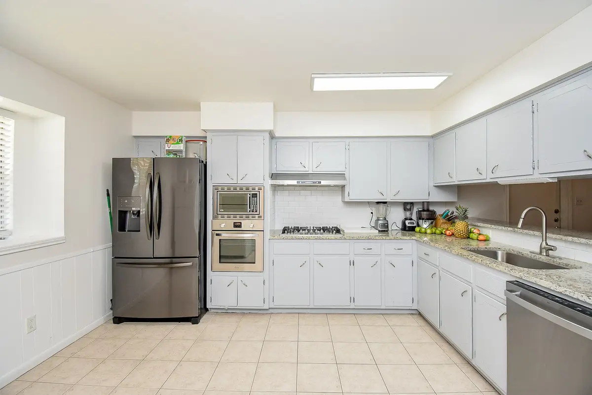 6002 De Milo Drive, Houston, TX 77092 - Image #1