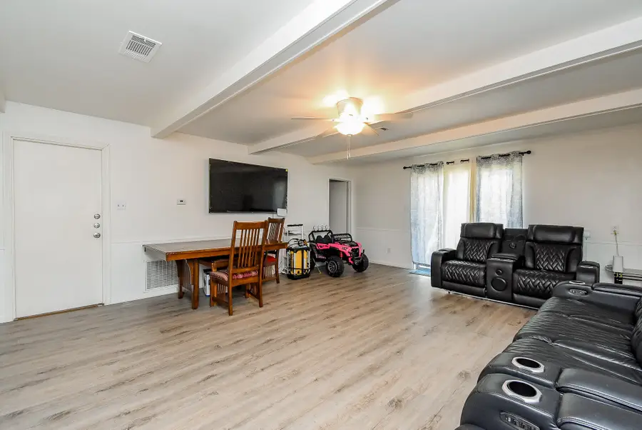 6002 De Milo Drive, Houston, TX 77092 - Image #2