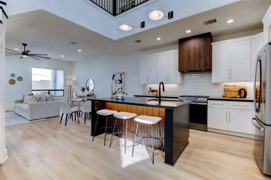 5230 Cornish Street, Houston, TX 77007 - #2