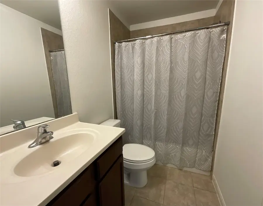 5739 Rainbow Road, Baytown, TX 77523 - Image #2