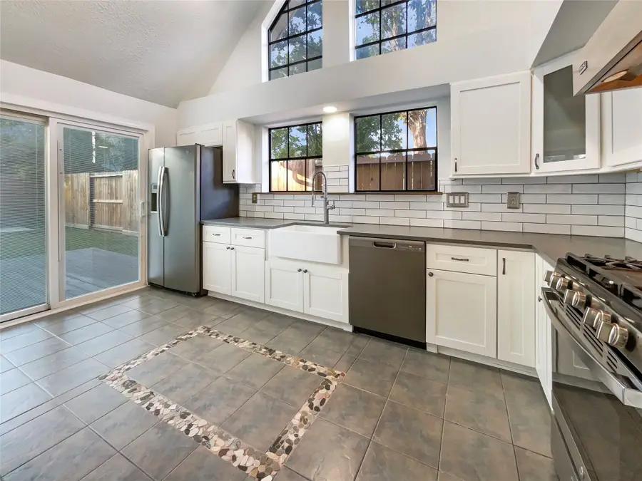 9919 Pale Star Drive, Houston, TX 77064 - Image #3