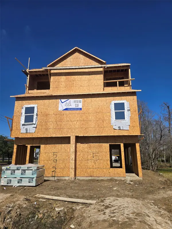 5924 N Wayside Drive #A-B, Houston, TX 77028