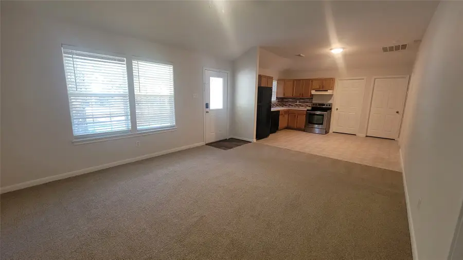 10420 Royal Tricia Drive, Conroe, TX 77303 - Image #2