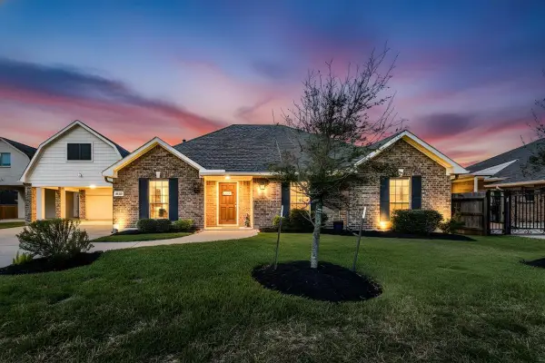 2910 Apache Street, League City, TX 77573