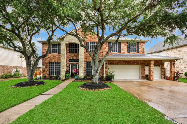 413 Willow Pointe Drive, League City, TX 77573