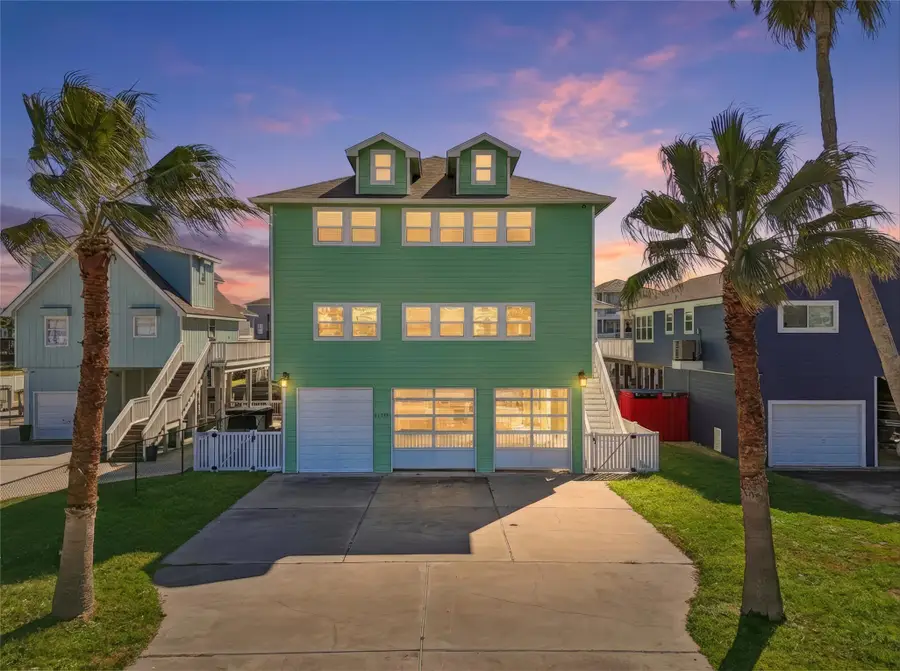 22105 Zapata Drive, Galveston, TX 77554 - Image #2