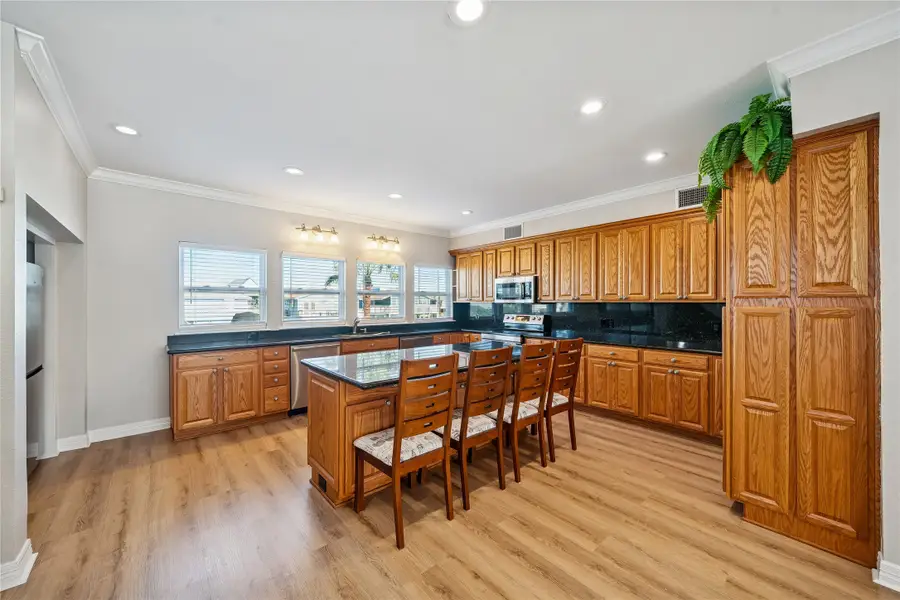 22105 Zapata Drive, Galveston, TX 77554 - Image #3