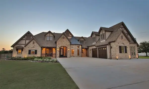 624 High Meadow Ranch Drive, Magnolia, TX 77355