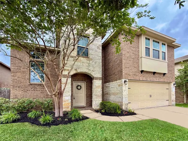 150 Meadow Grove Drive, Conroe, TX 77384