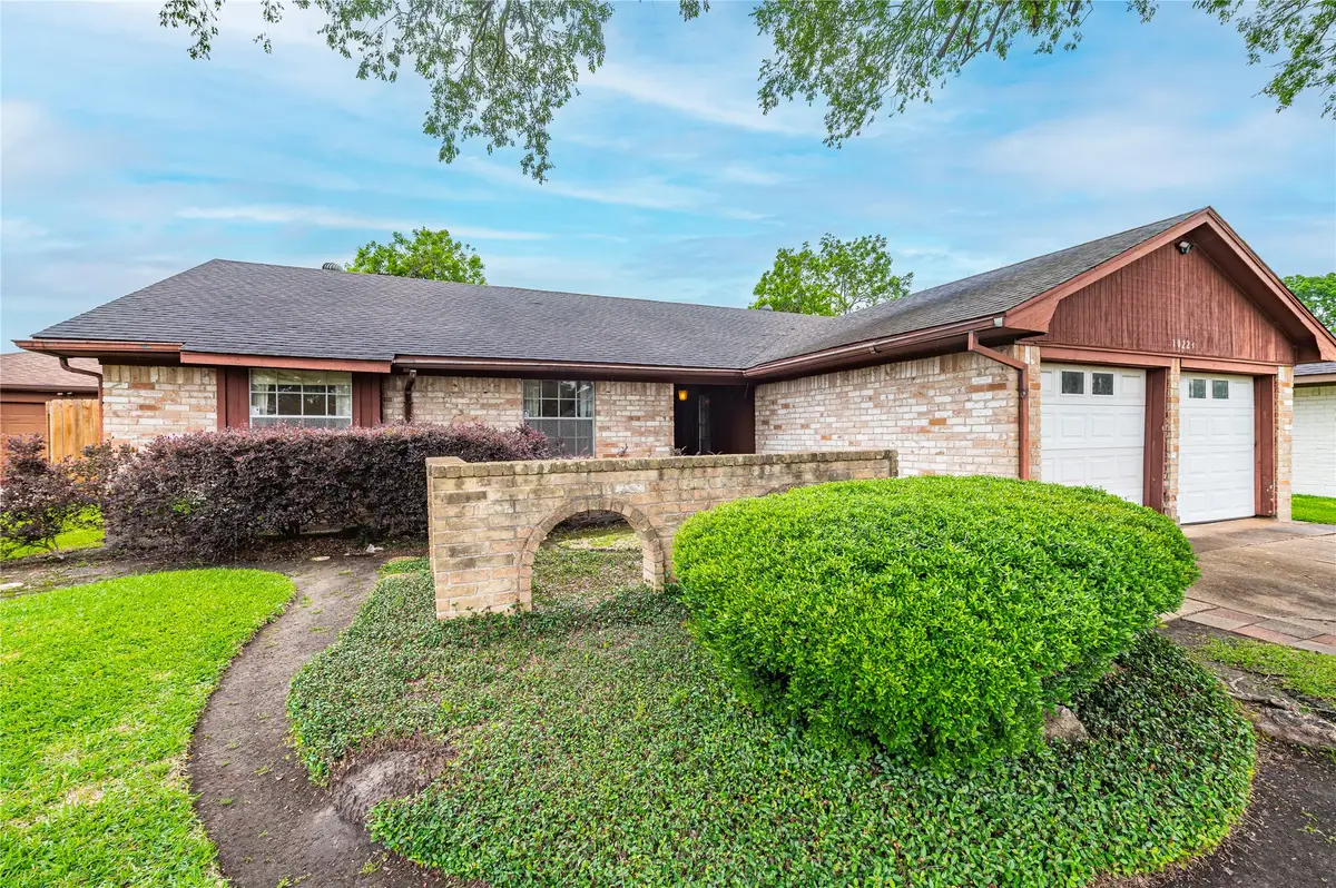 10223 Kirkglen Drive, Houston, TX 77089 - #1