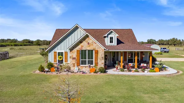 12065 Fm 1696 Road, Bedias, TX 77831
