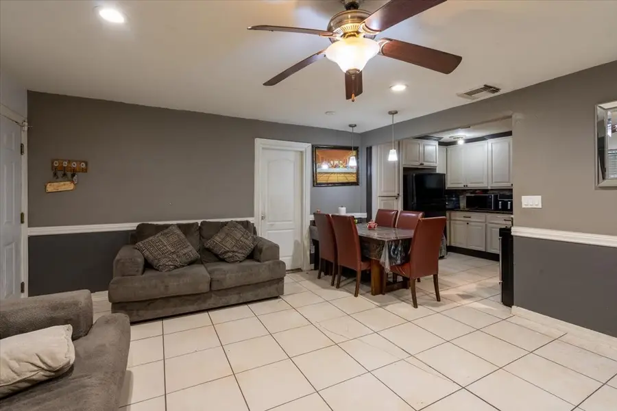 6817 Kassarine Pass, Houston, TX 77033 - #3