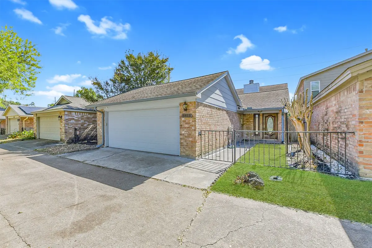 4613 Cashel Glen Drive, Houston, TX 77069 - Image #1