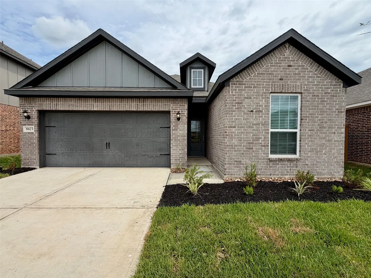 8823 New Jade Drive, Iowa Colony, TX 77583 - #1