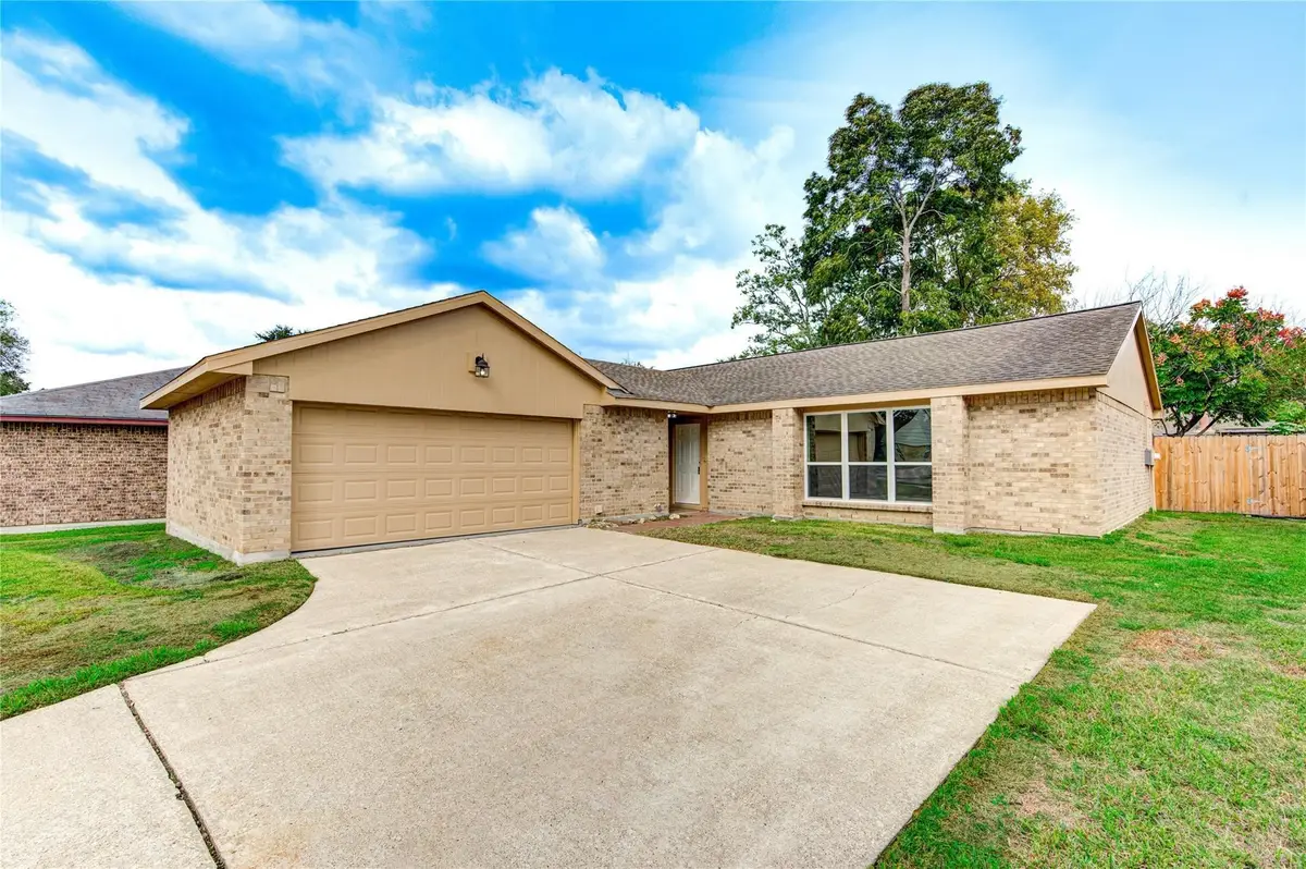328 Meadow Wood Ct Court, League City, TX 77573 - #1