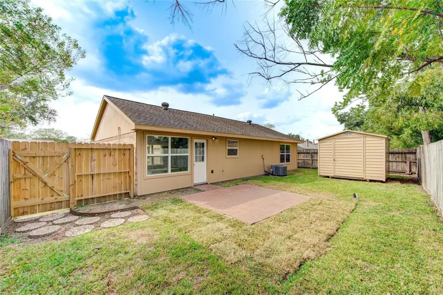 328 Meadow Wood Ct Court, League City, TX 77573 - #2