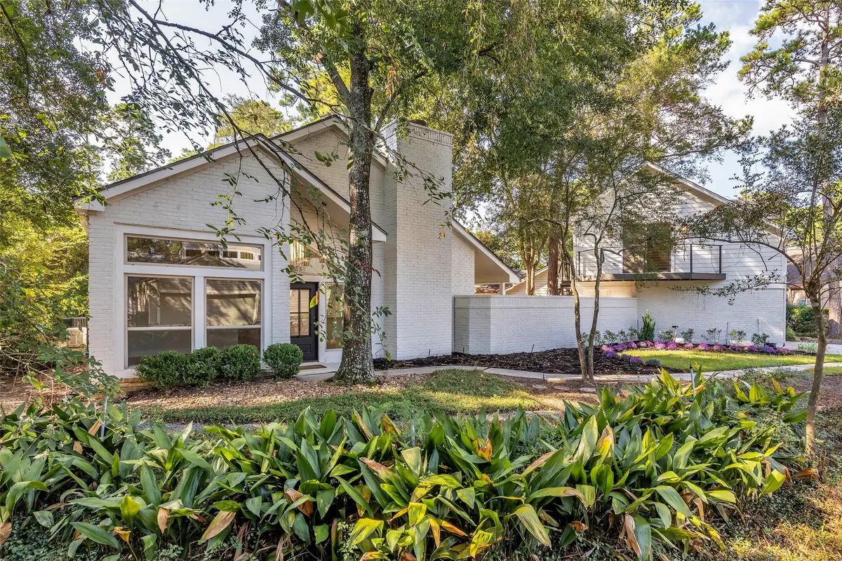 4 N Autumnwood Way, The Woodlands, TX 77380 - #1