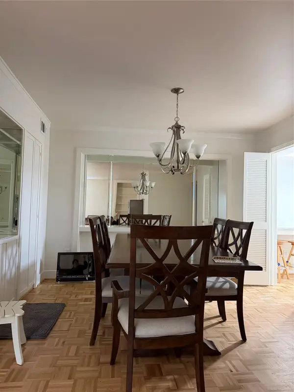 353 N Post Oak Lane #828, Houston, TX 77024