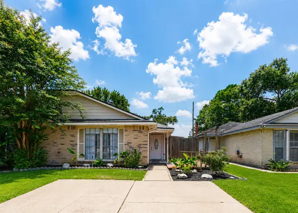 15915 Oakendell Drive, Houston, TX 77084