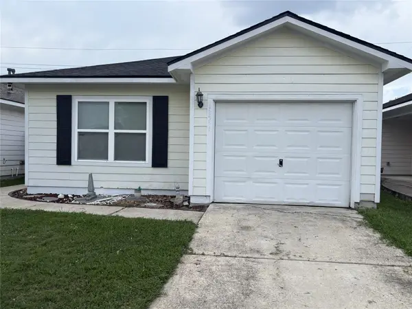 12551 Hammill Path Dr Drive, Houston, TX 77066