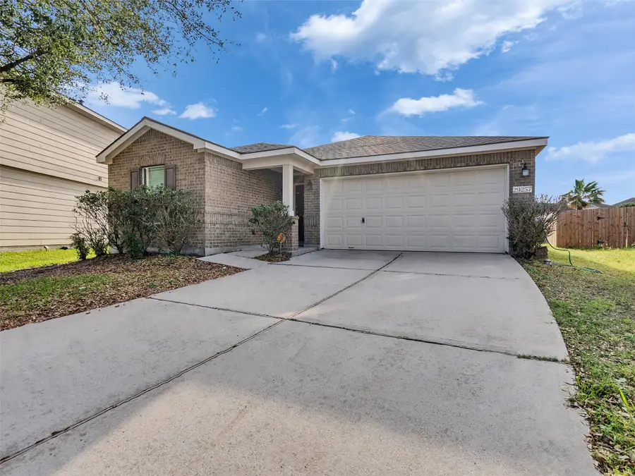 29257 Legends Worth Drive, Spring, TX 77386 - #2