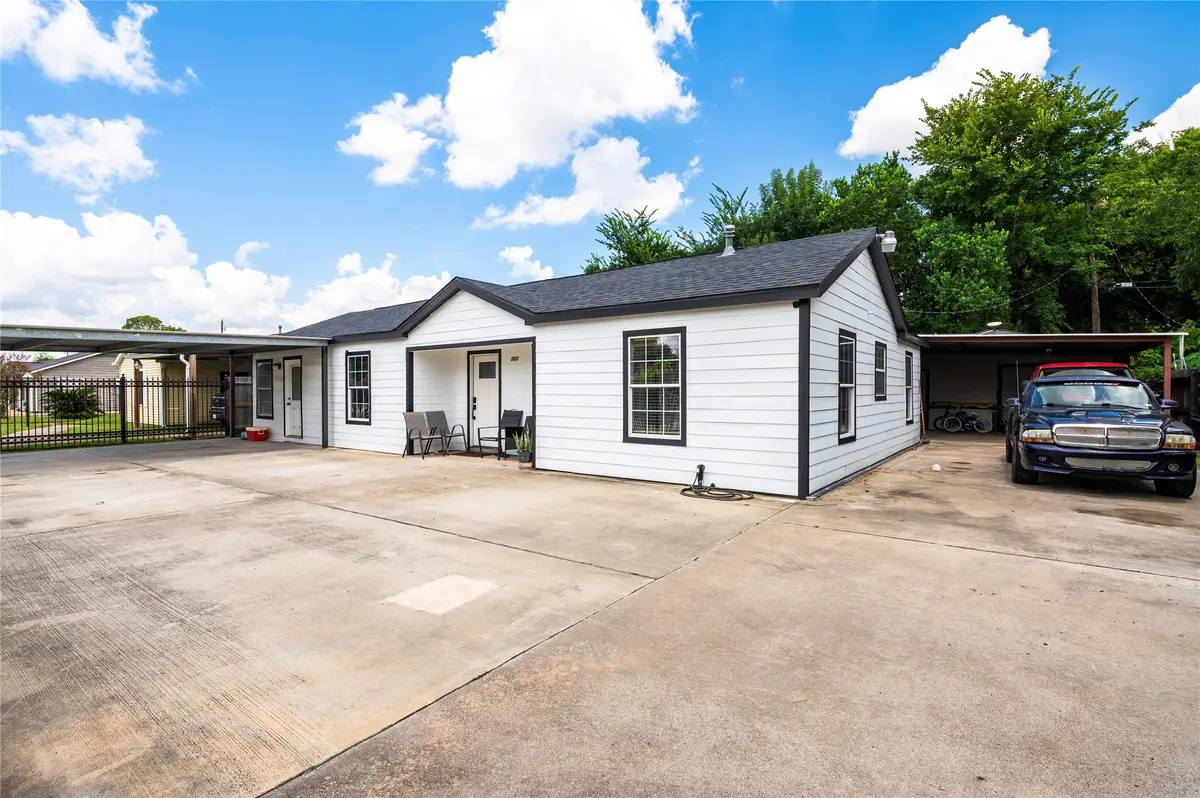 233 E Sunnyside Street, Houston, TX 77076 - #1