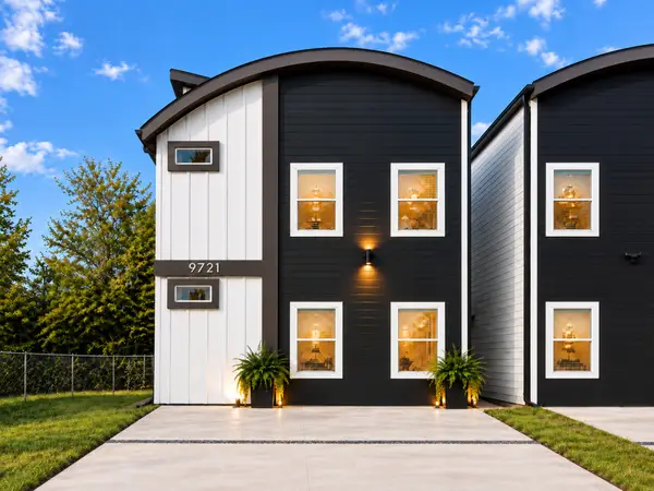 9721 Turnbow A And B Street, Houston, TX 77029