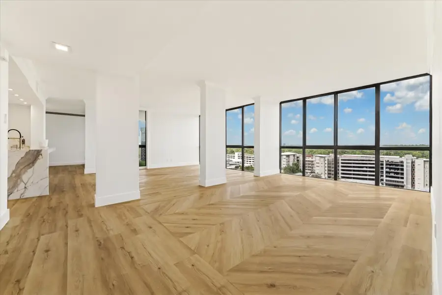 5001 Woodway Drive #1305, Houston, TX 77056 - #3