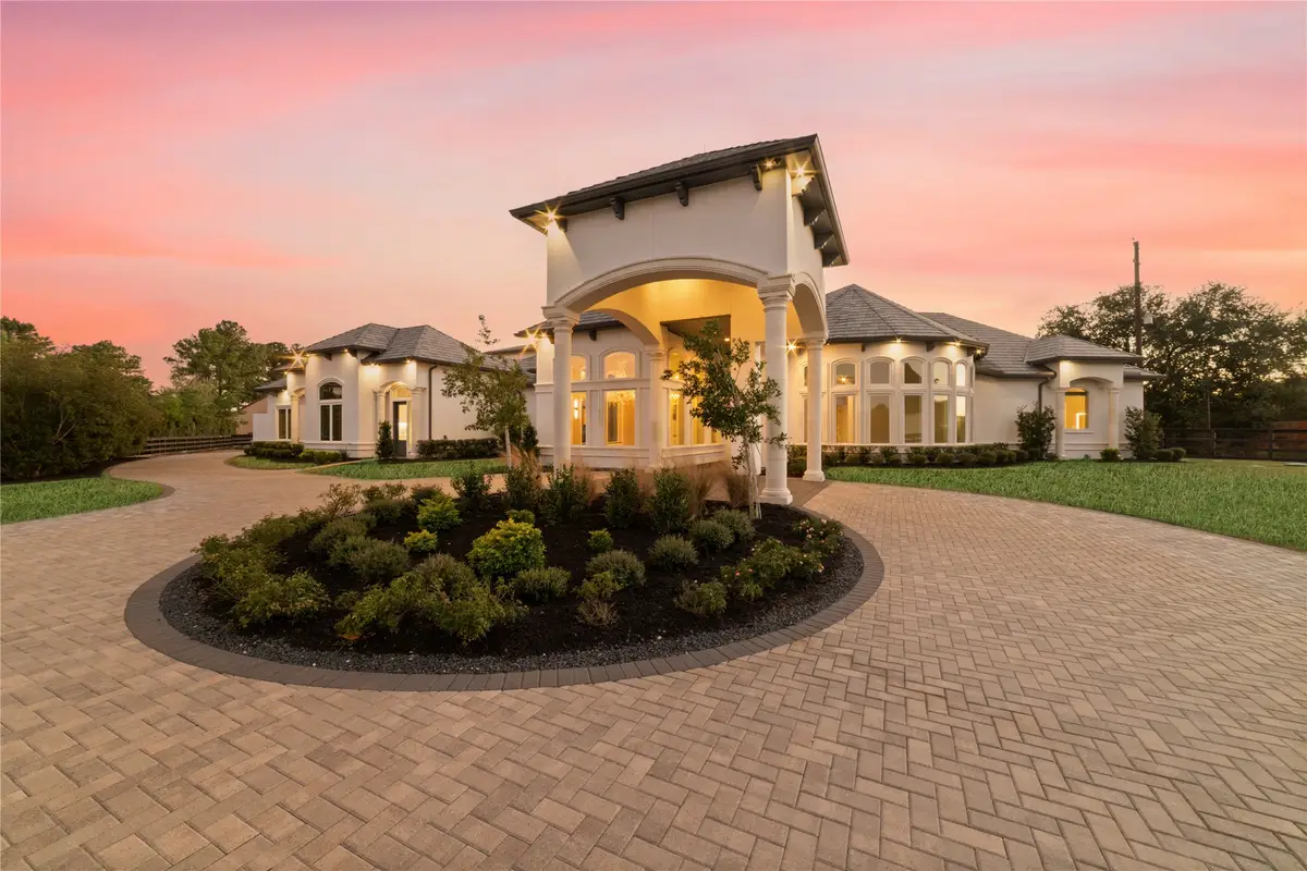 2 Little Sorrell Court, Tomball, TX 77377 - #1