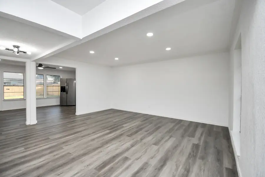 7022 Castleview Lane, Stafford Missouri City, TX 77489 - Image #3