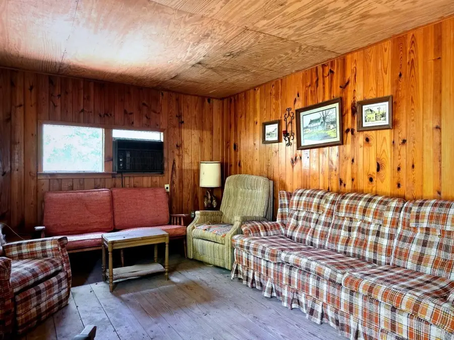 118 Buffalo Run E, Livingston, TX 77351 - #3