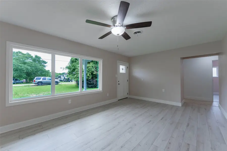 2627 Bayou Avenue, Baytown, TX 77520 - #3