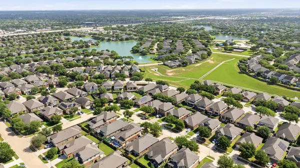 11103 Avery Oaks Lane, Richmond, TX 77406